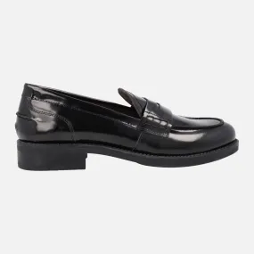 Mocasines negros de piel florentik para mujer con adorno de antifaz