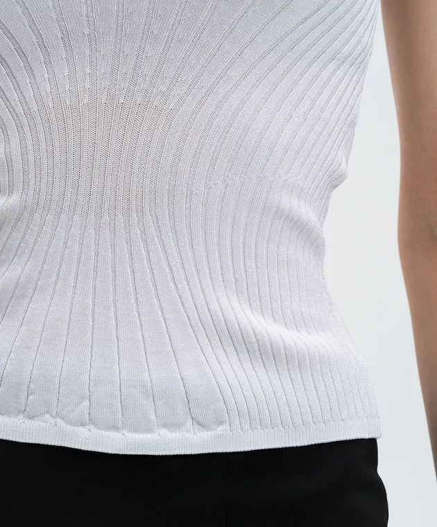 Thierry Mugler White top with a scar